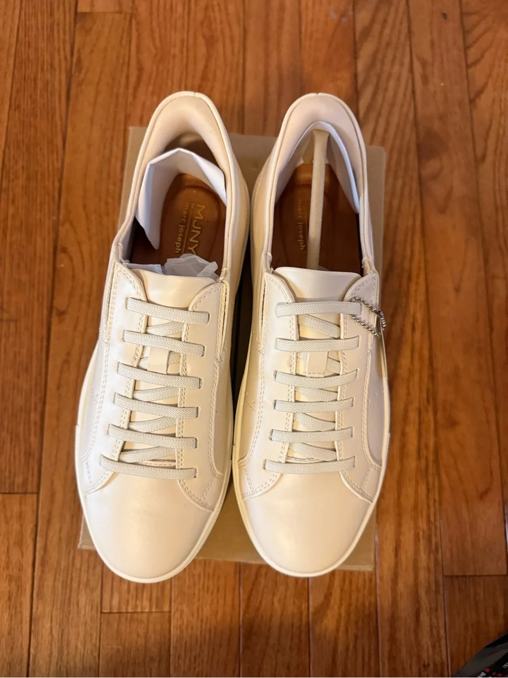 Marc Joseph New York White Leather Lace-Up Sneakers – New in Box, size 8